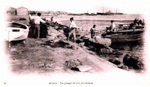 941- Arzew - La Plage et les Pecheurs